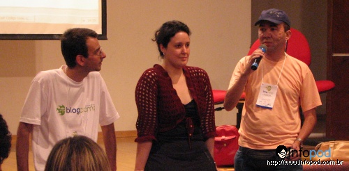 Macari, Bia Kunze e Alexandre Sena durante o encontro nacional de podcasters 2007